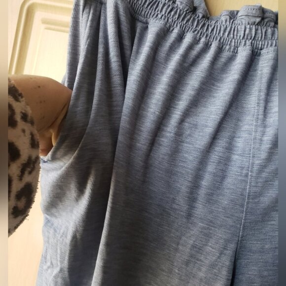 Underarmor Jumpsuit XXL - Picture 4 of 11